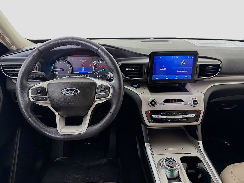 Used 2023 Ford Explorer XLT w/ Equipment Group 202A image 23