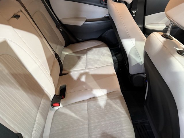 Used 2023 Hyundai Kona SEL w/ Cargo Package image 31