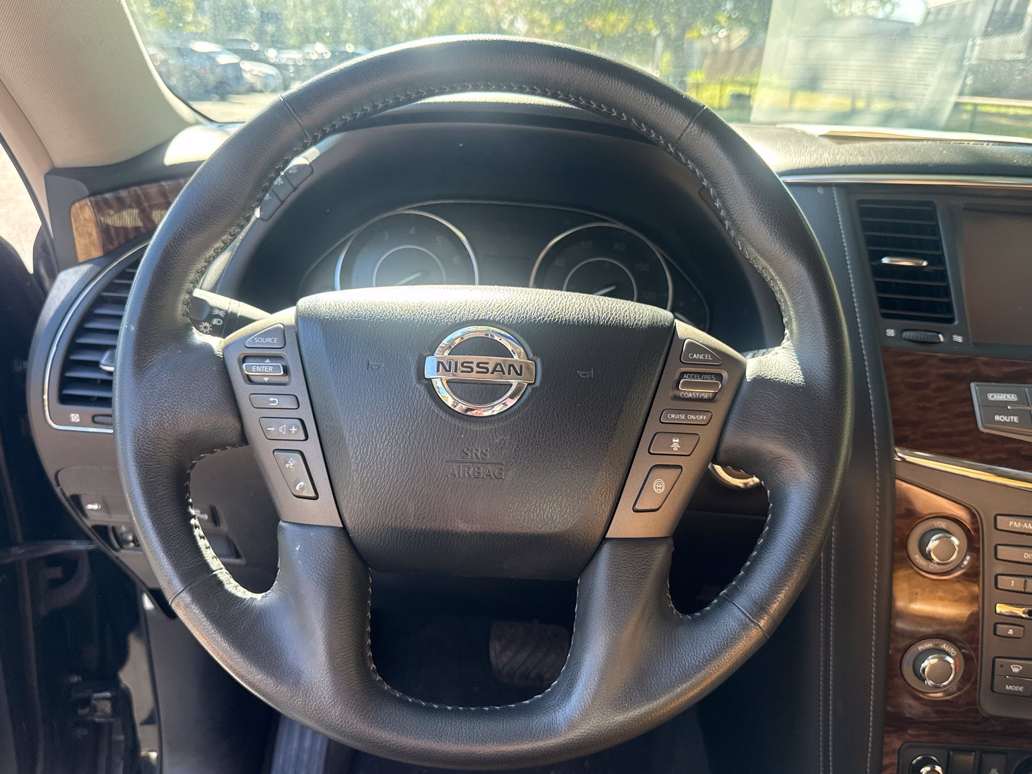Used 2017 Nissan Armada Platinum AWD/4WD image 18