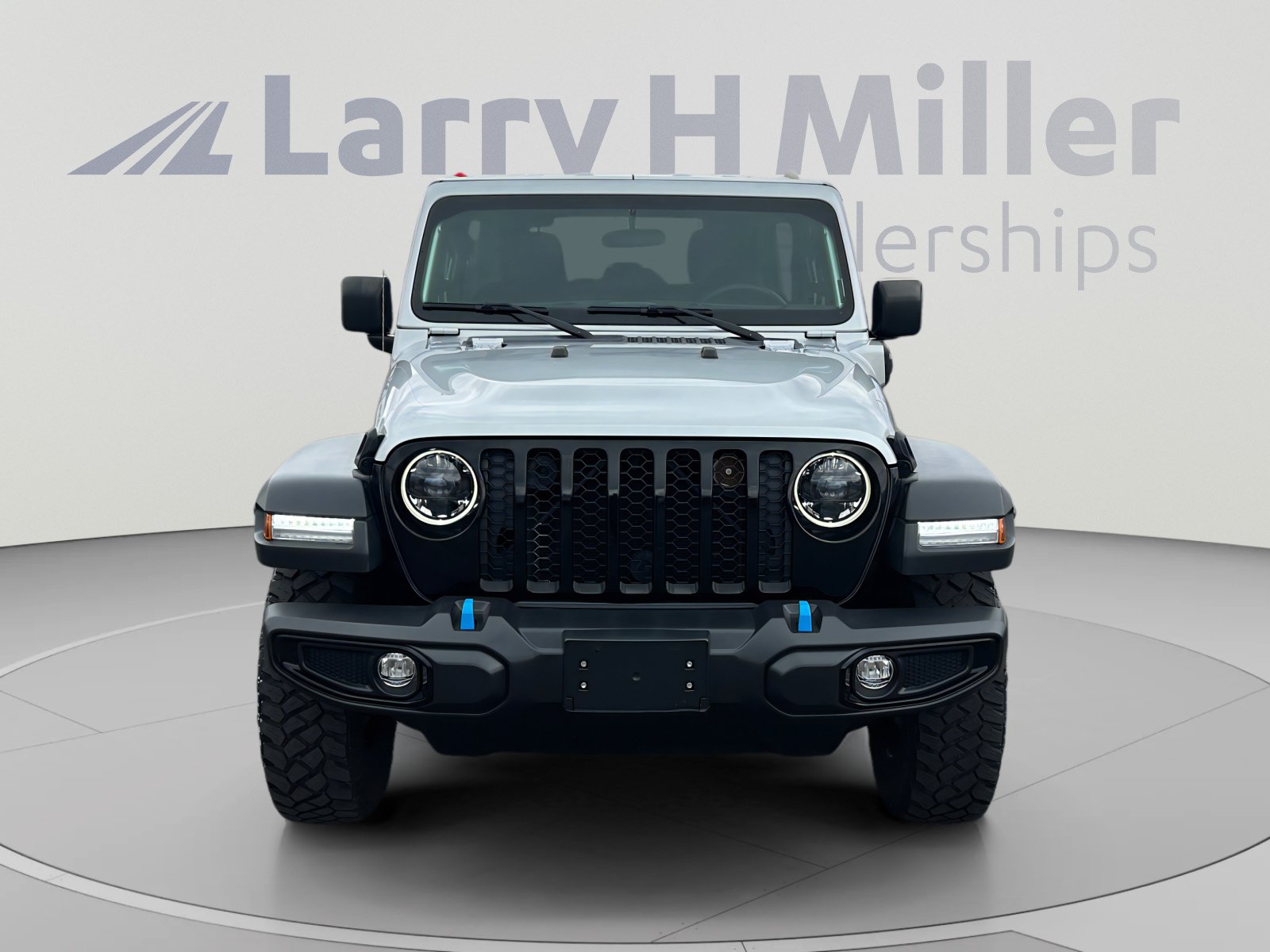 Used 2023 Jeep Wrangler Unlimited w/ Convenience Group AWD/4WD image 8