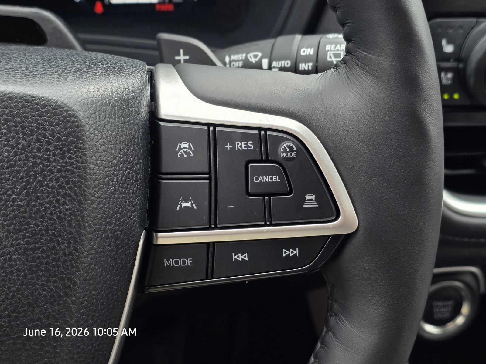 Used 2026 Toyota Grand Highlander AWD image 32