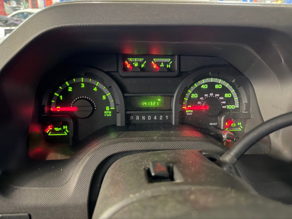 Used 2016 Ford E-450 and Econoline 450 Super Duty w/ Power Windows & Locks Group image 4