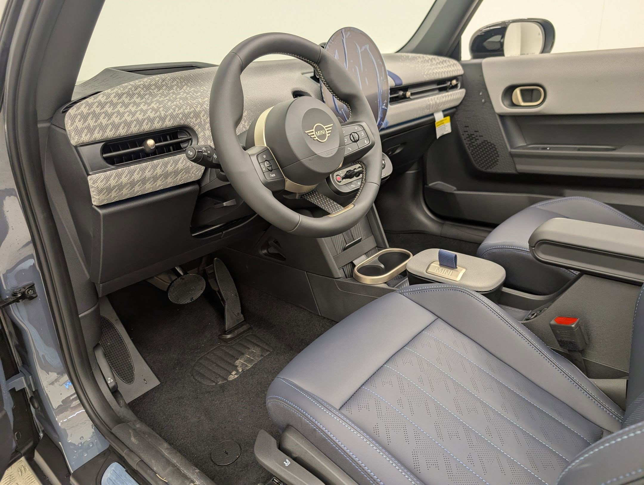 New 2026 MINI Cooper S image 4