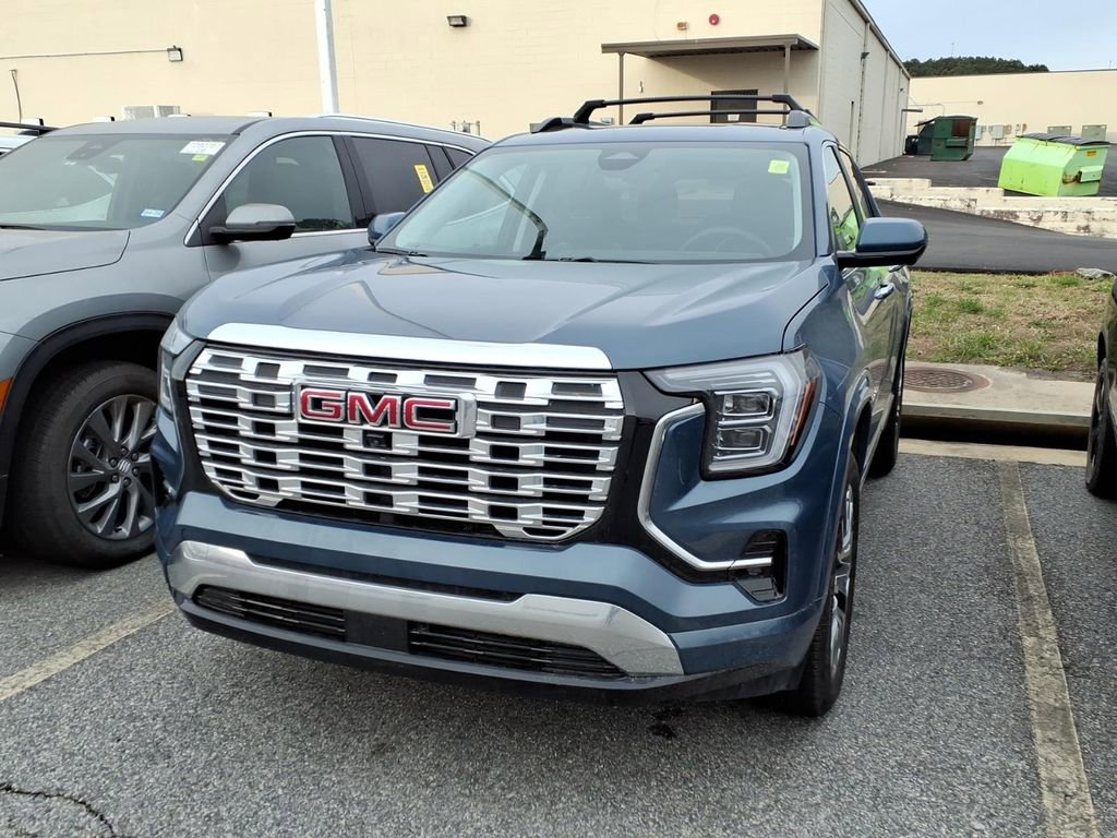 Used 2026 GMC Terrain Denali w/ LPO, Floor Liner Package image 4