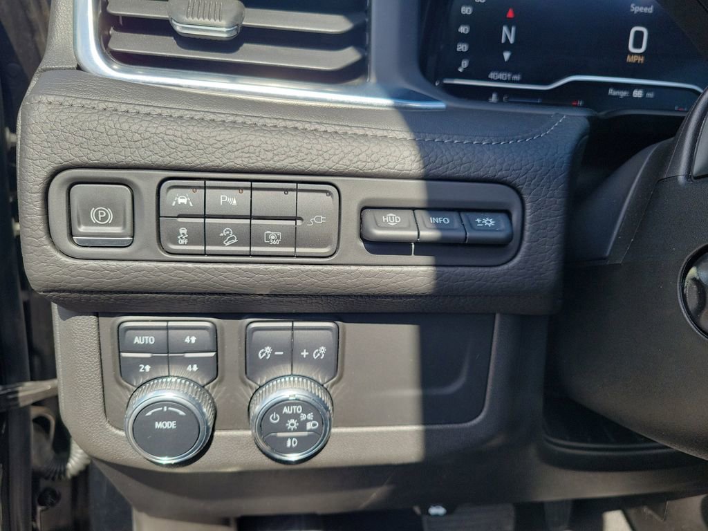 Certified 2022 GMC Yukon XL Denali image 27