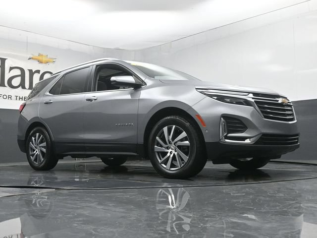 Used 2023 Chevrolet Equinox Premier FWD image 2