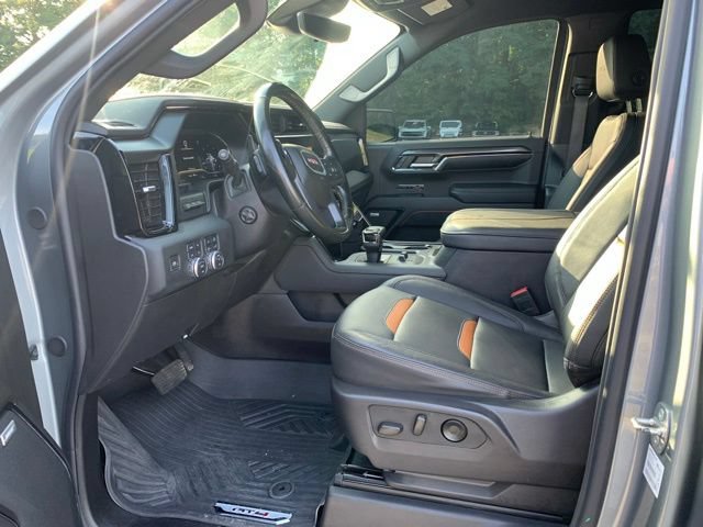 Used 2024 GMC Sierra 1500 AT4 w/ Technology Package AWD/4WD image 24