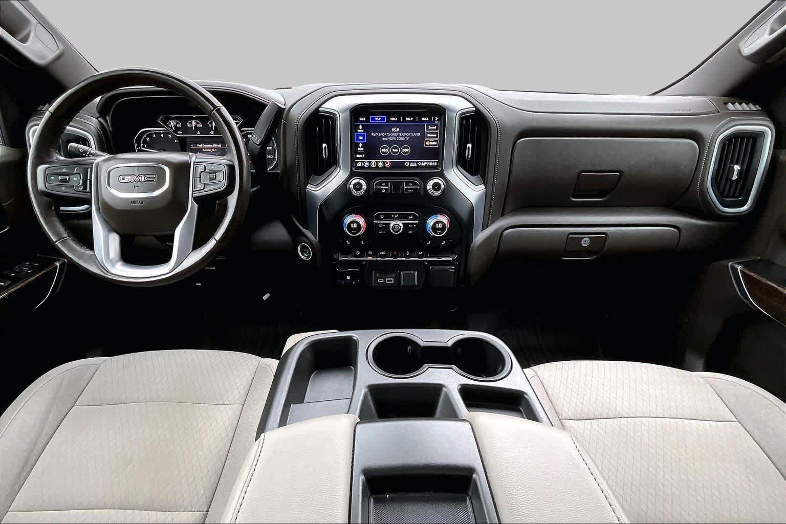 Used 2020 GMC Sierra 1500 SLE w/ SLE Value Package AWD/4WD image 16