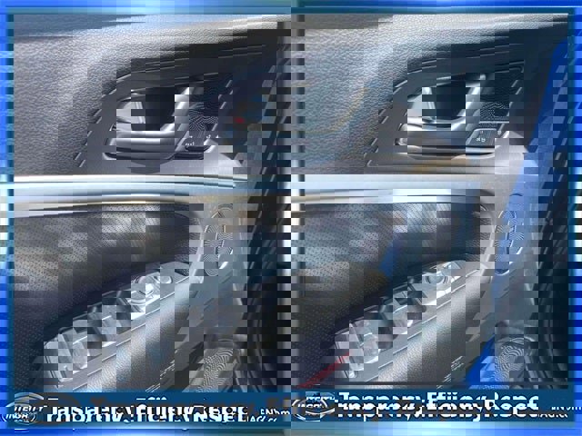 Used 2025 Genesis G70 2.5T w/ Sport Prestige Package image 17