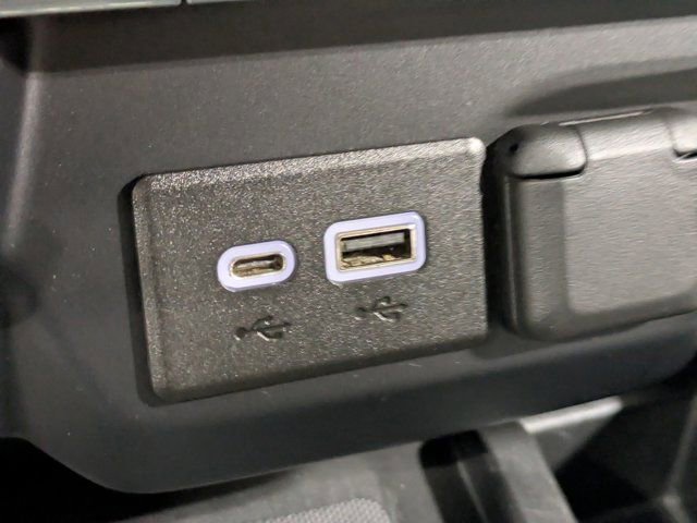 Used 2020 GMC Sierra 1500 Denali w/ Denali Ultimate Package image 18