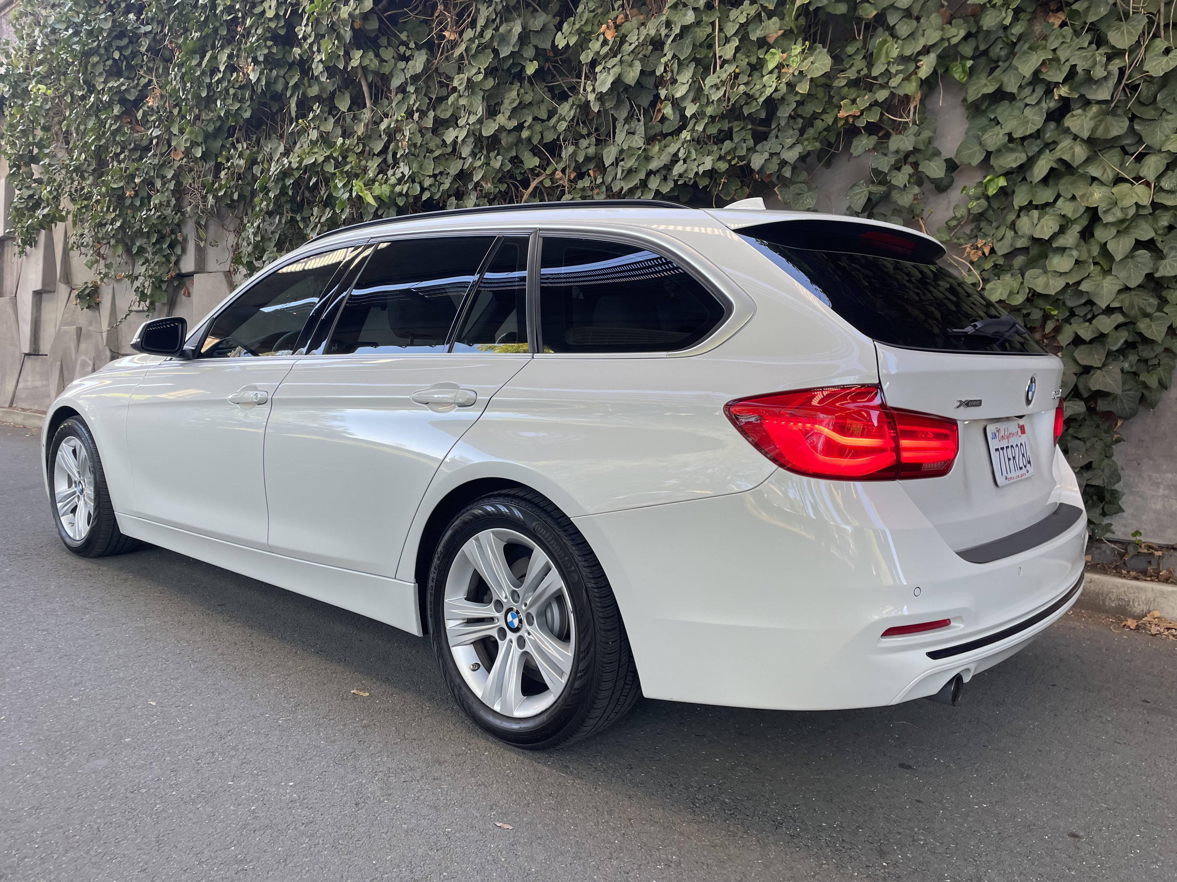 Used 2016 BMW 328d xDrive Wagon image 7