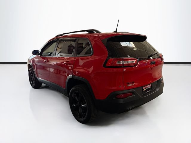 Used 2018 Jeep Cherokee Limited w/ Technology Group AWD/4WD image 8