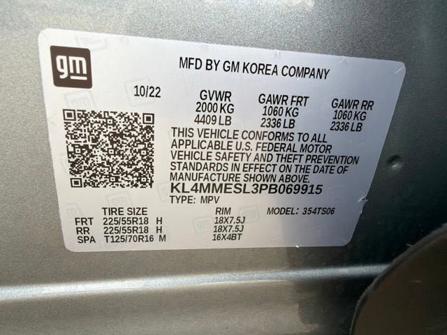 Used 2023 Buick Encore GX Select AWD/4WD image 28