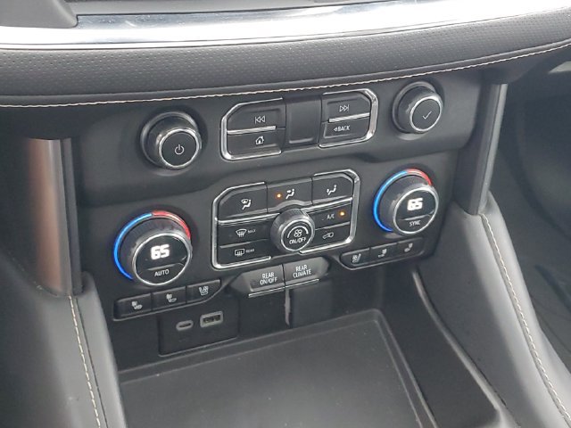Certified 2023 Chevrolet Tahoe Premier w/ Premium Package 2 AWD/4WD image 29