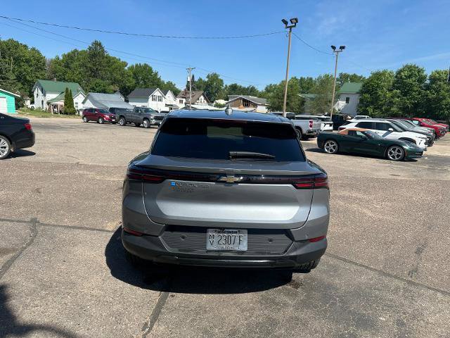 New 2026 Chevrolet Equinox EV LT w/ Comfort Package AWD/4WD image 4