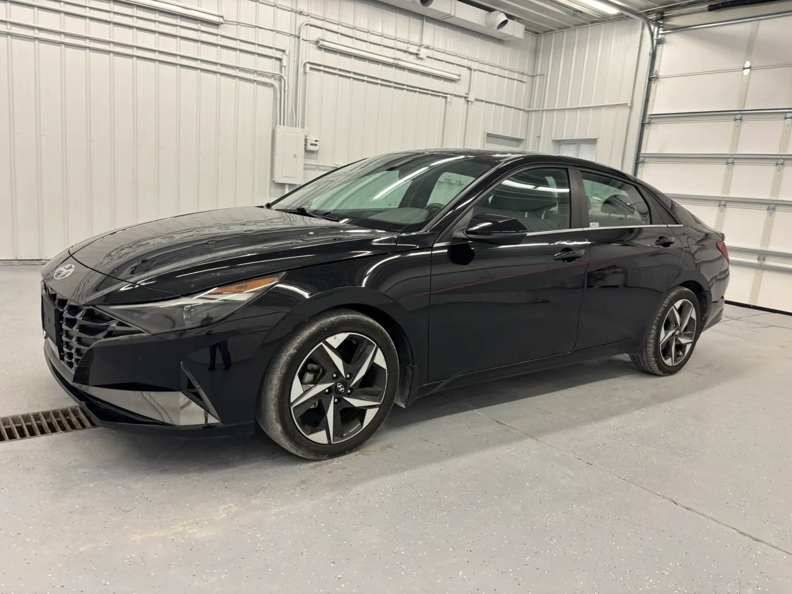 Used 2022 Hyundai Elantra SEL FWD image 12