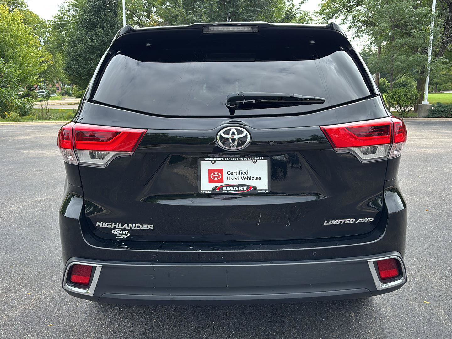 Used 2018 Toyota Highlander Limited AWD/4WD image 21