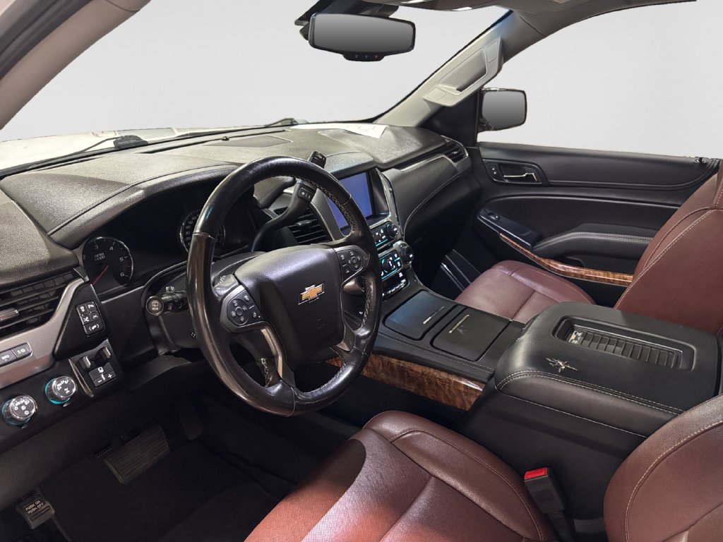 Used 2019 Chevrolet Tahoe Premier w/ Premier Plus Edition AWD/4WD image 29