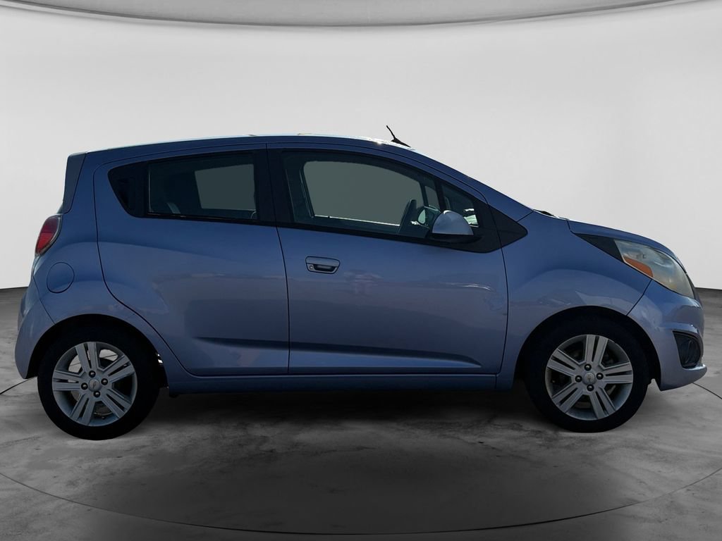 Used 2014 Chevrolet Spark LT FWD image 10
