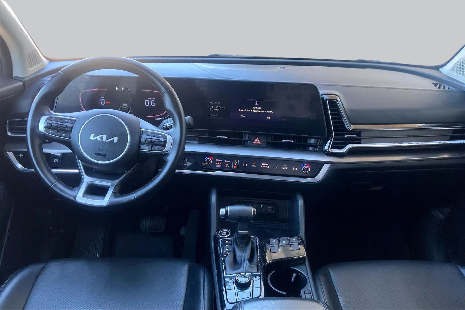 Used 2023 Kia Sportage EX AWD/4WD image 15