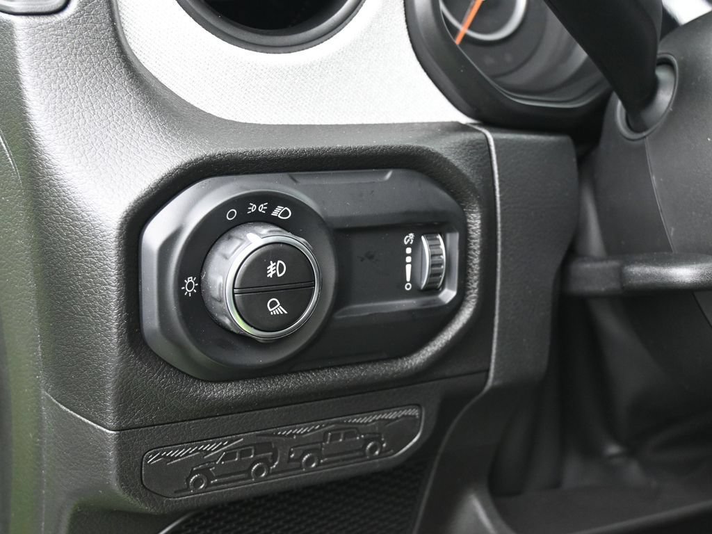 New 2026 Jeep Gladiator Sport AWD/4WD image 14