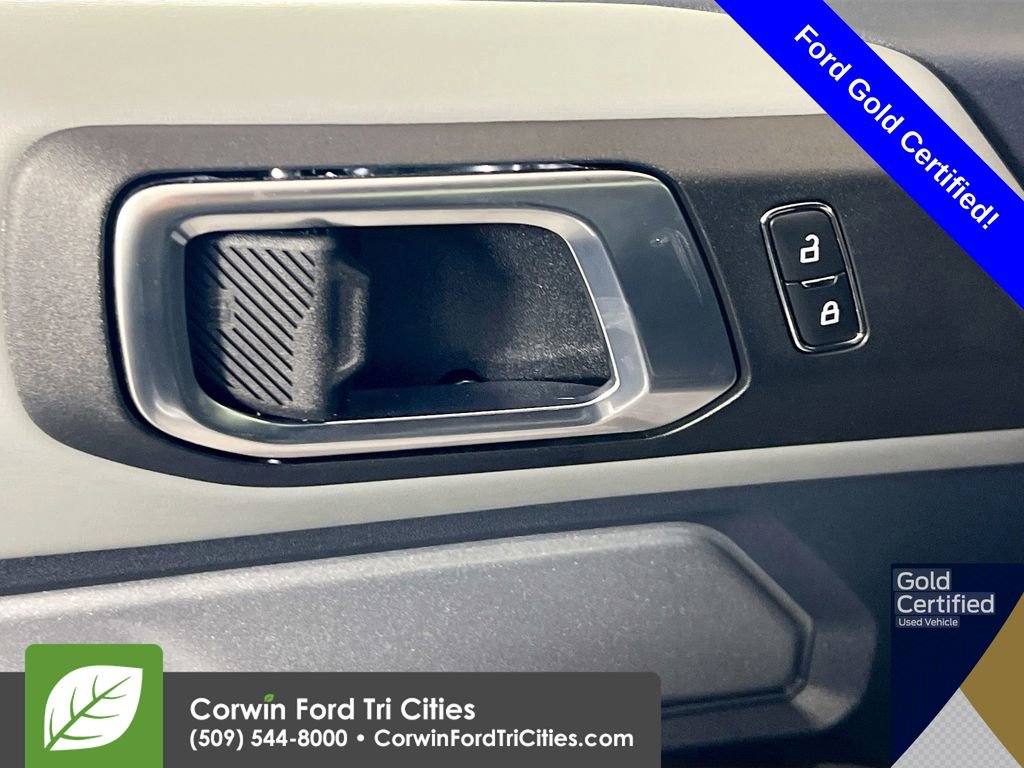 Certified 2023 Ford Bronco Badlands w/ Sasquatch Package image 11