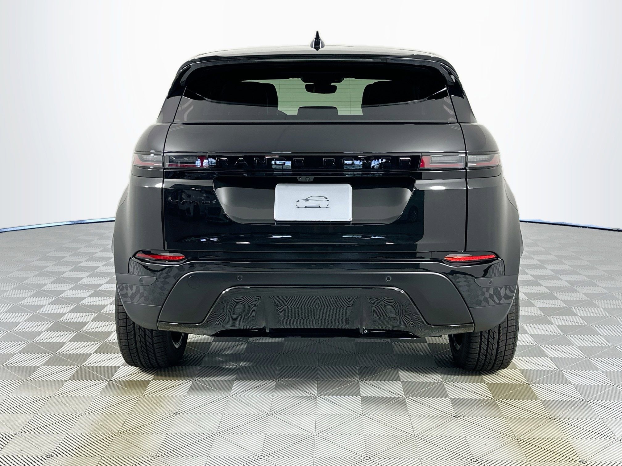 Used 2026 Land Rover Range Rover Evoque S image 6