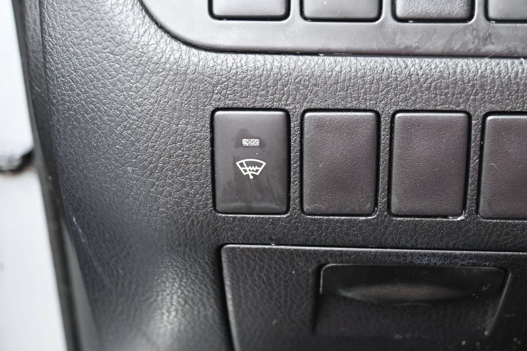 Used 2017 Toyota Highlander SE AWD/4WD image 15