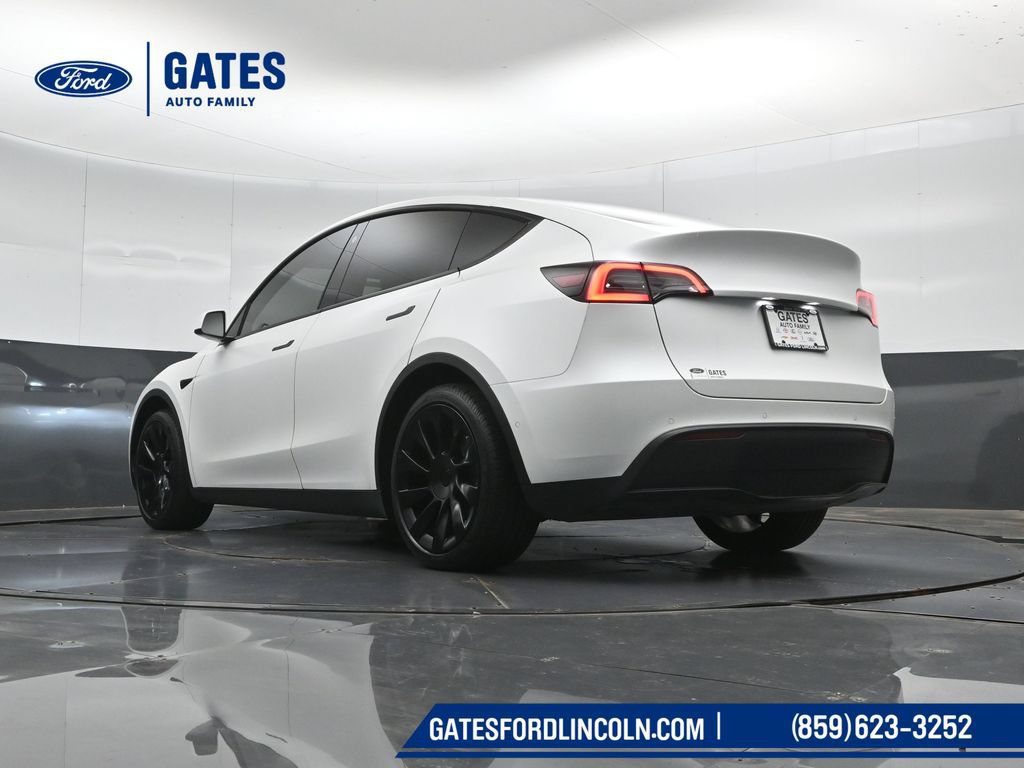 Used 2021 Tesla Model Y Long Range AWD/4WD image 42