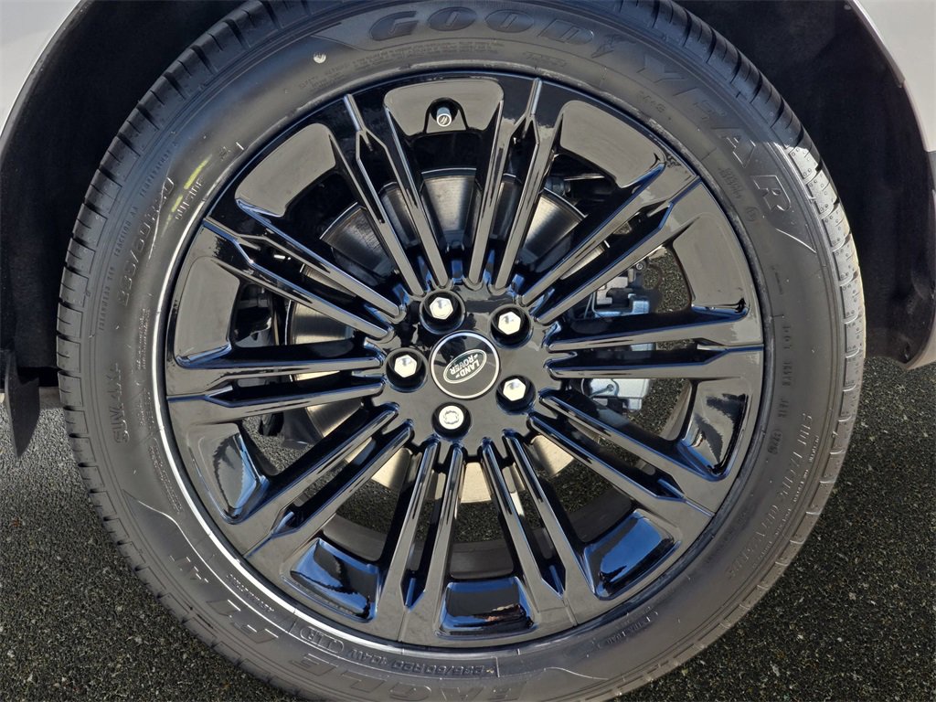 New 2026 Land Rover Range Rover Evoque S image 34