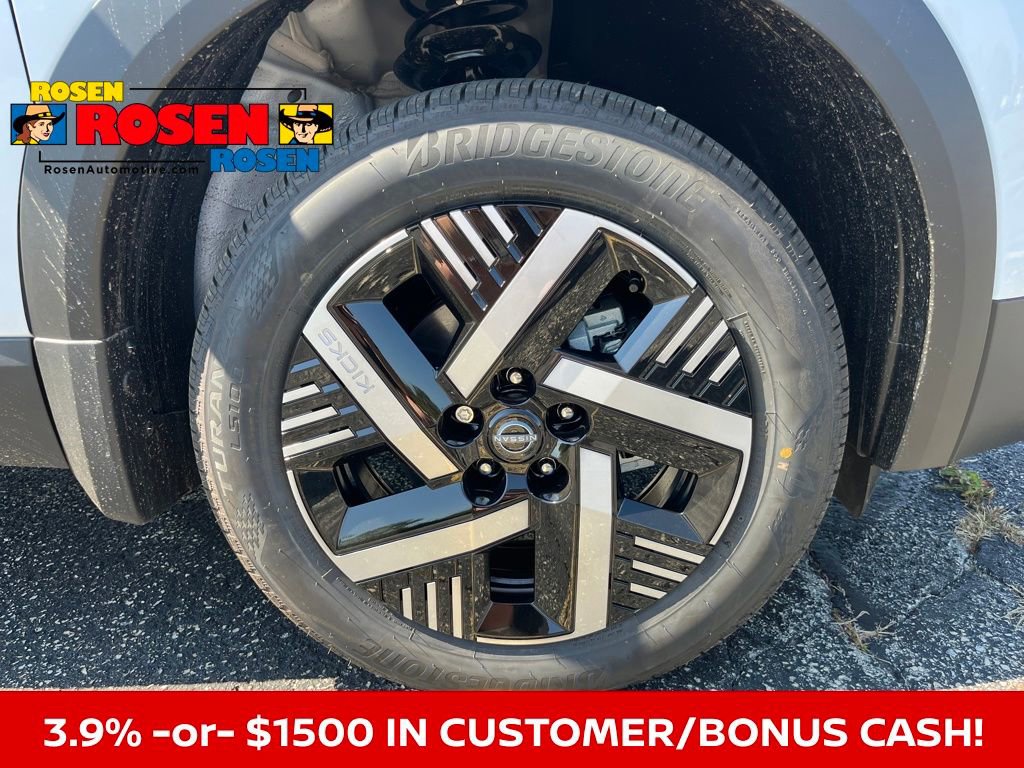 New 2026 Nissan Kicks SV image 11