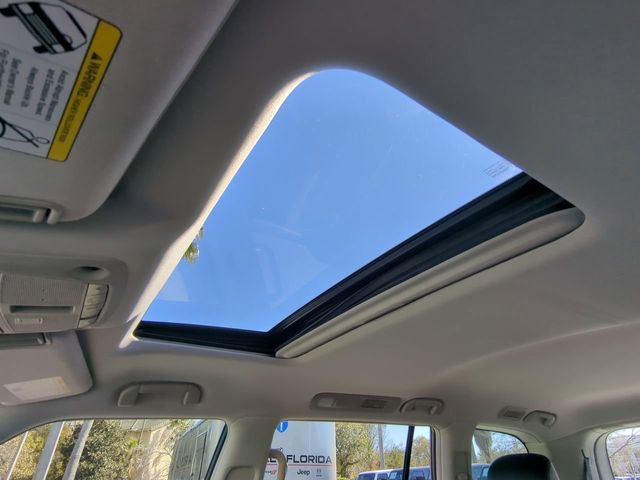 Used 2021 Nissan Armada Platinum w/ Captain's Chairs Package image 25