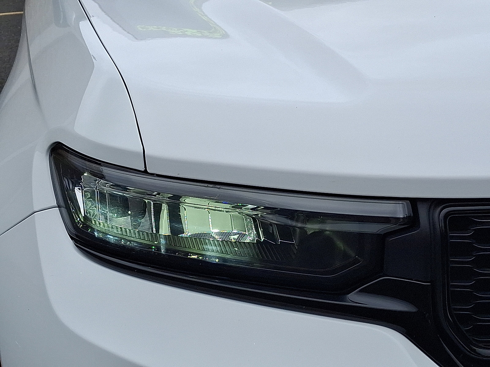 Used 2023 Jeep Grand Cherokee Altitude image 10