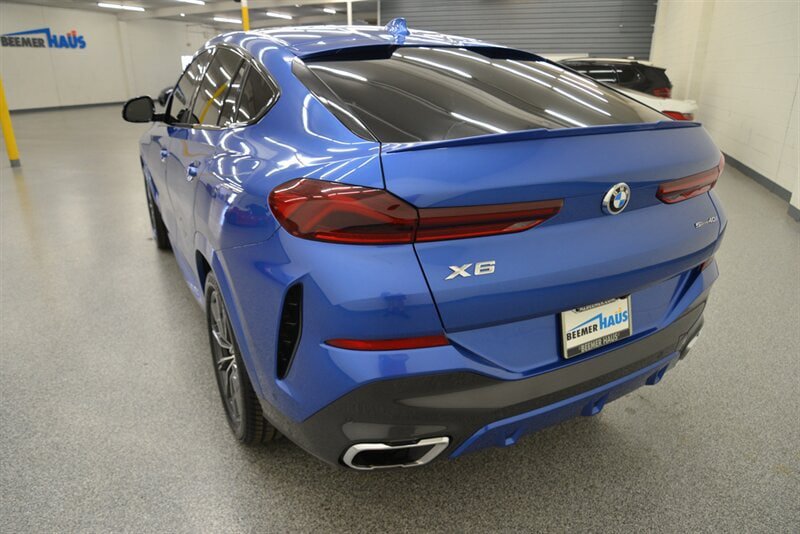 Used 2020 BMW X6 sDrive40i w/ Executive Package RWD image 12