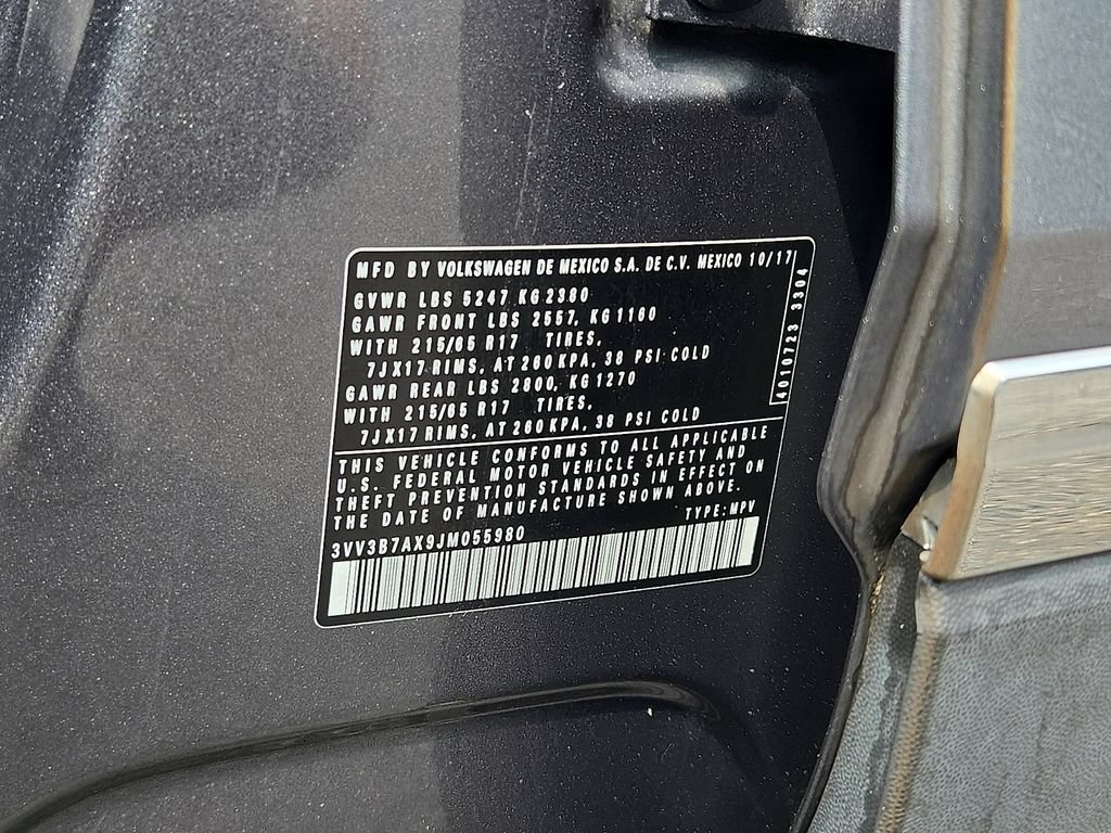 Used 2018 Volkswagen Tiguan SE FWD image 24