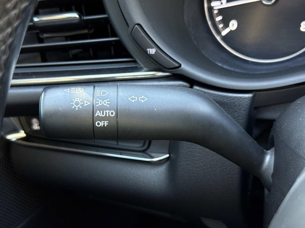 Used 2023 MAZDA CX-30 AWD 2.5 S w/ Preferred Package image 9