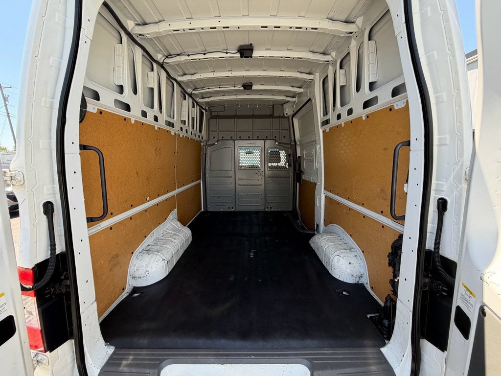 Used 2012 Nissan NV 2500 SV w/ Side Curtain Airbag Pkg RWD image 39