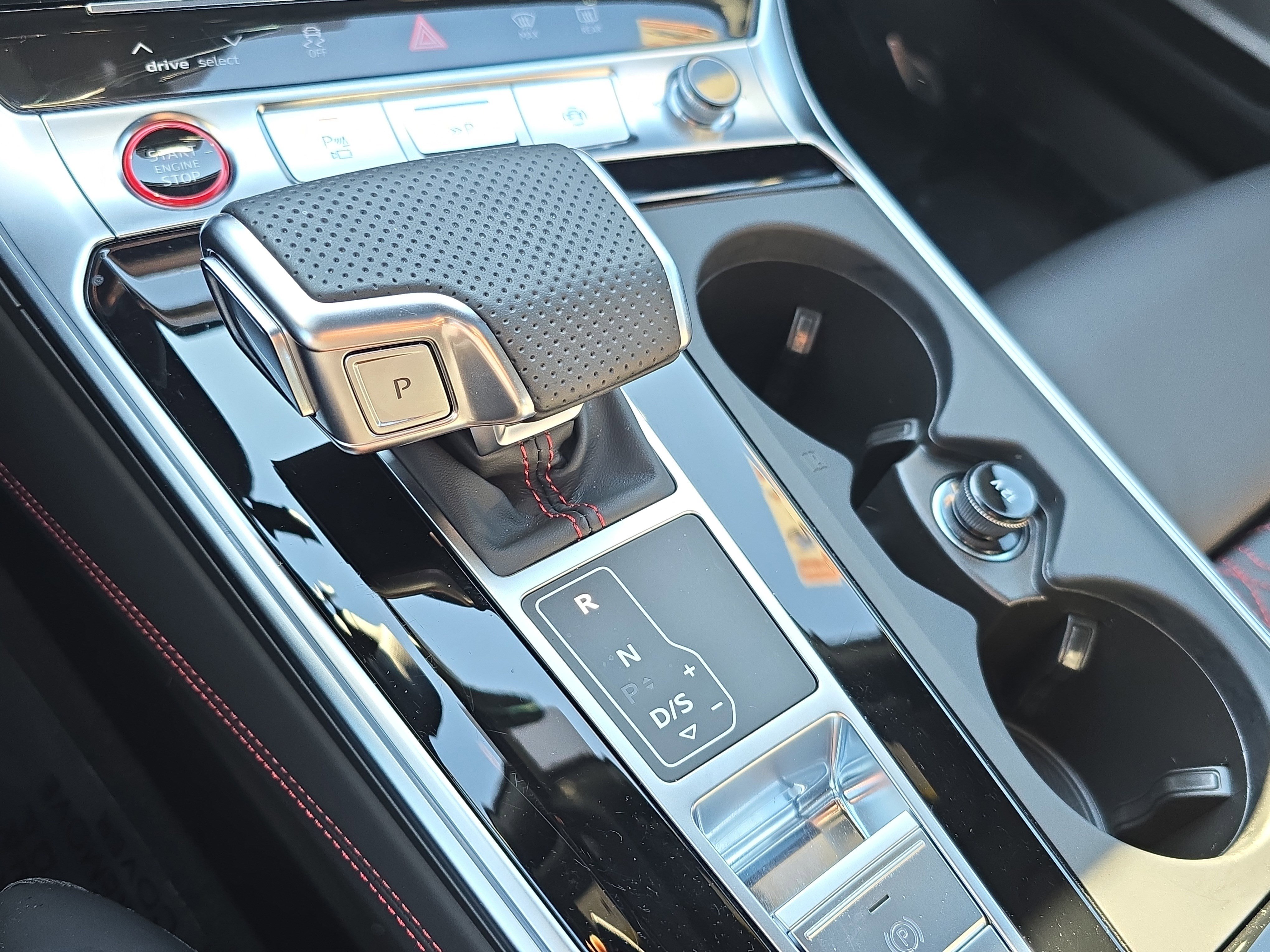 Certified 2025 Audi S6 Prestige image 23