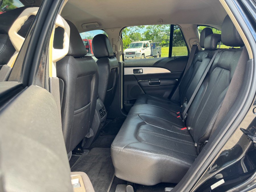 Used 2014 Lincoln MKX FWD image 16