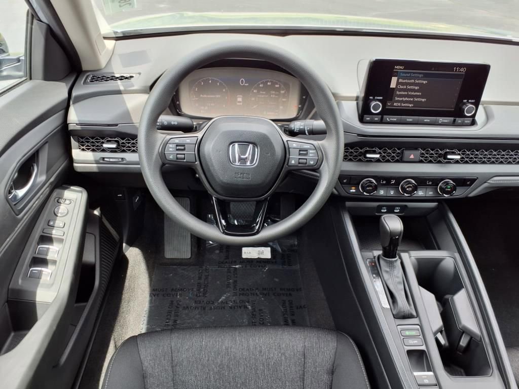 New 2025 Honda Accord SE image 14