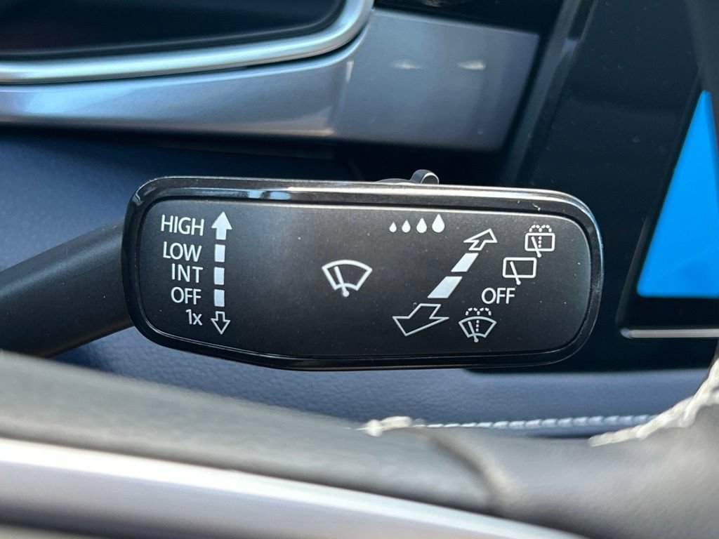 New 2026 Volkswagen Taos SEL AWD/4WD image 30