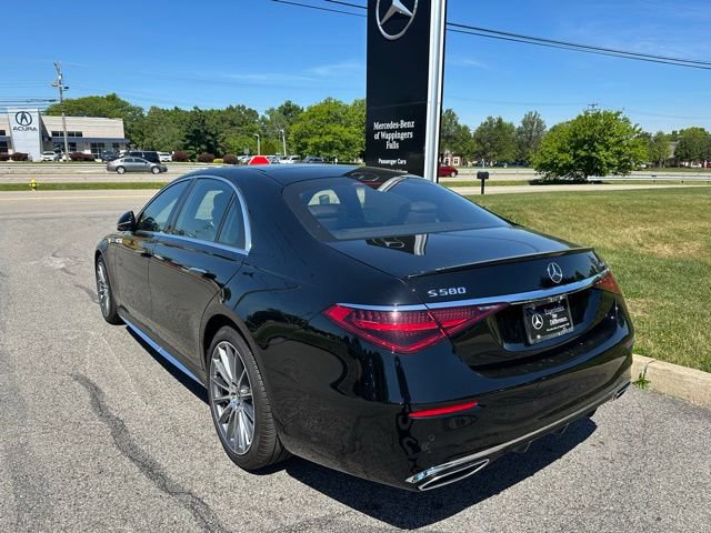 Used 2025 Mercedes-Benz S 580 4MATIC Sedan image 5