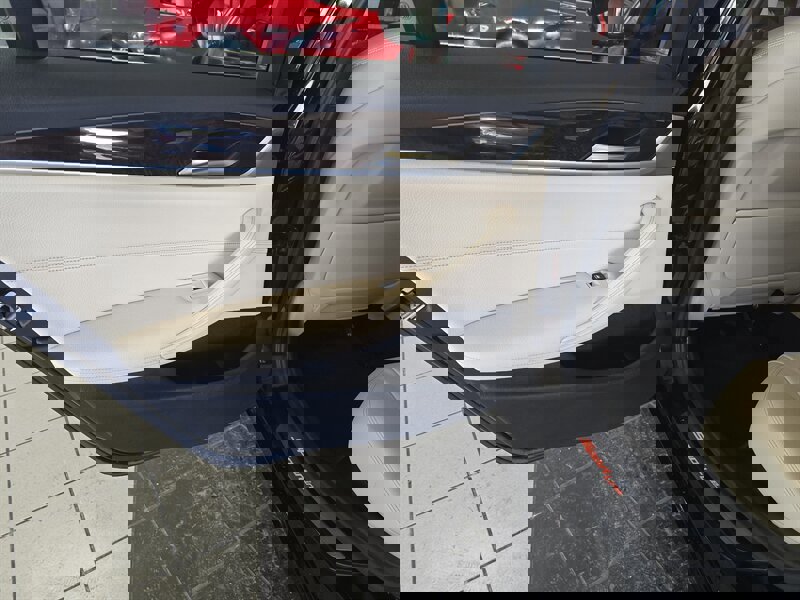 Used 2017 BMW 530i image 10