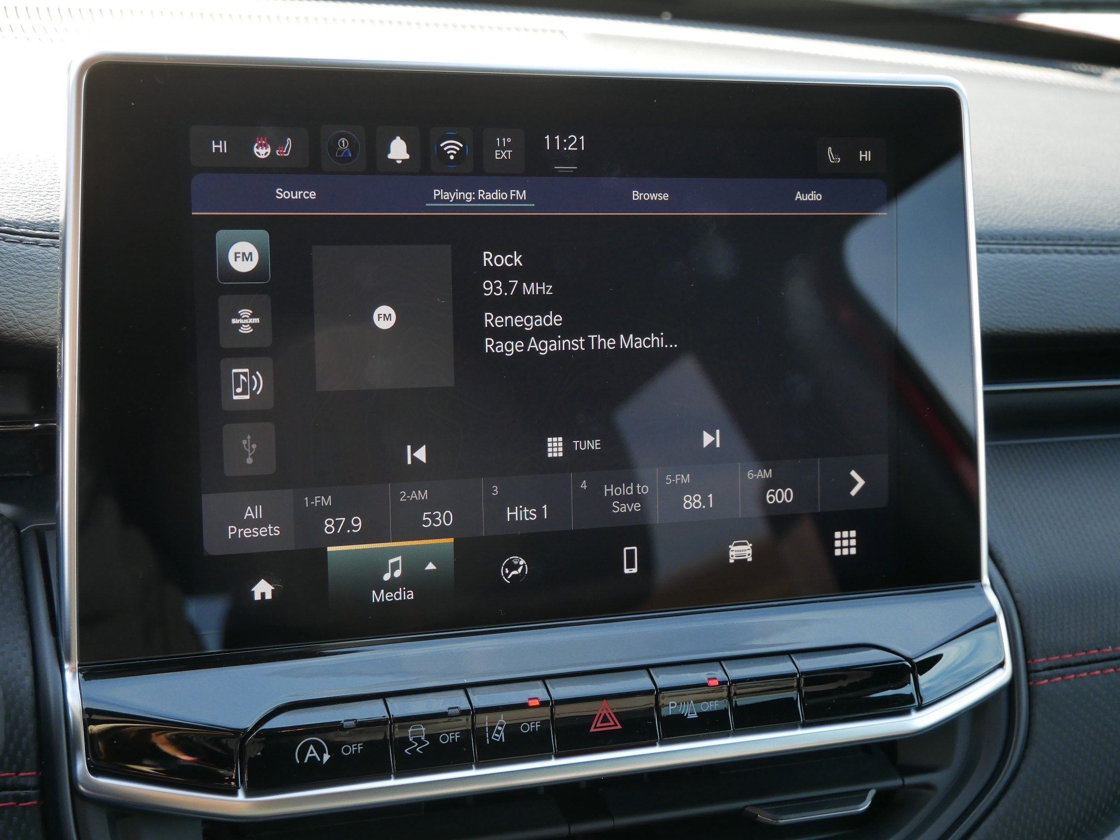 New 2026 Jeep Compass Trailhawk image 18