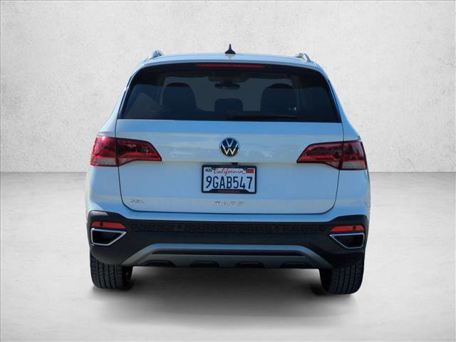 Used 2022 Volkswagen Taos SEL w/ Panoramic Sunroof Package image 7