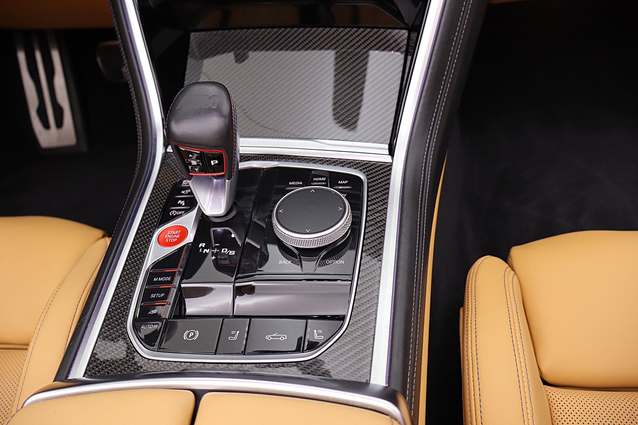 Used 2020 BMW M8 Convertible w/ M Driver's Package image 40