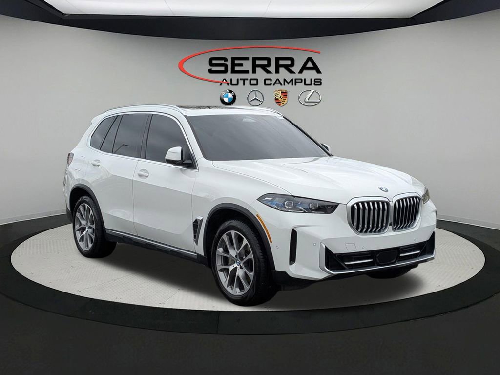 Certified 2025 BMW X5 xDrive40i w/ Parking Assistance Package AWD/4WD image 11