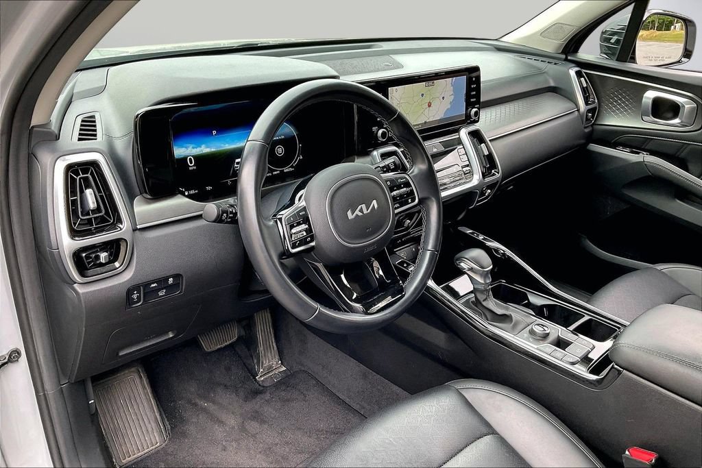 Used 2023 Kia Sorento SX AWD/4WD image 22