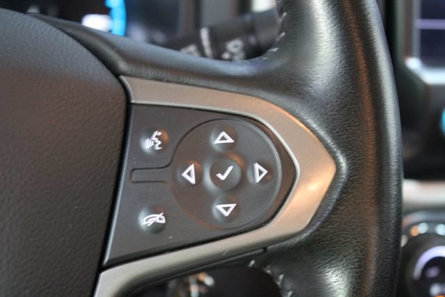 Used 2021 Chevrolet Colorado Z71 w/ Z71 Midnight Edition AWD/4WD image 17