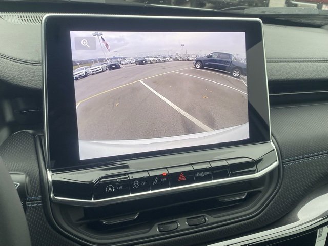 New 2026 Jeep Compass Limited image 3